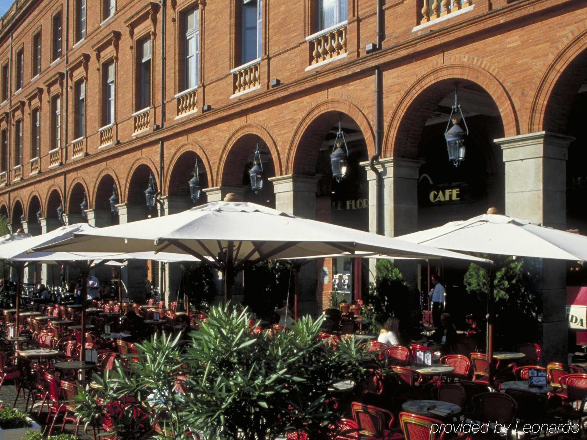 Ibis Styles Toulouse Nord Sesquieres Exterior foto